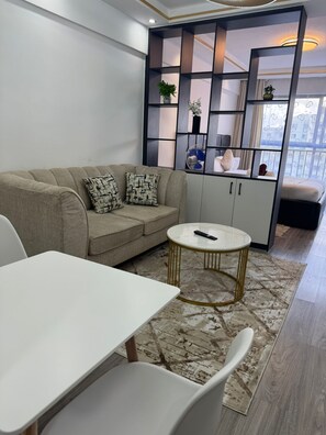 Smart TV - A spacious and cozy Deluxe Studio Apartment on the 15th floor with amazing views (Nairobi)