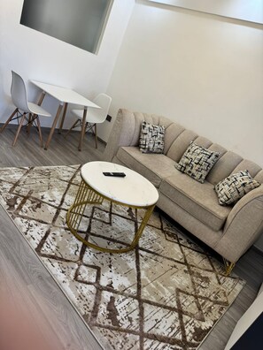 Smart TV - A spacious and cozy Deluxe Studio Apartment on the 15th floor with amazing views (Nairobi)