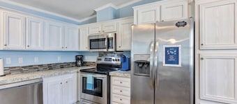 2bd 2ba Private Rainbow River Bungalow - Unit W