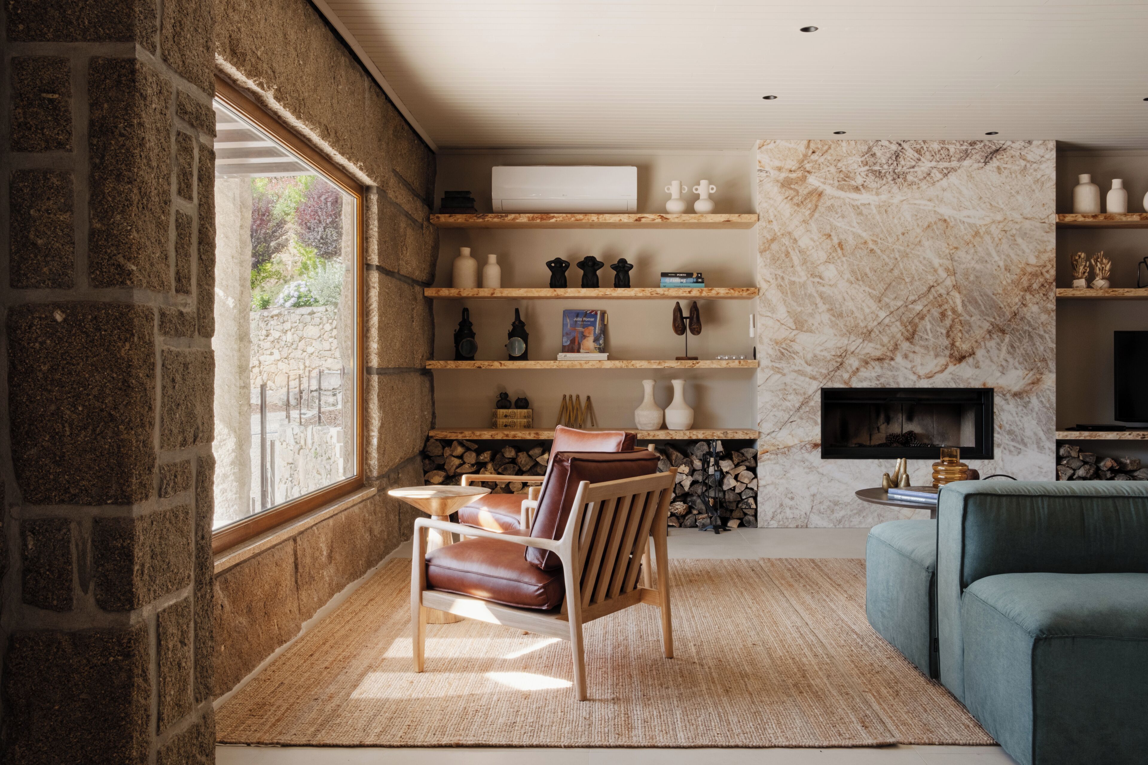 Standard Suite, Private Bathroom, Valley View | Living area