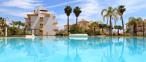 Seasonal outdoor pool