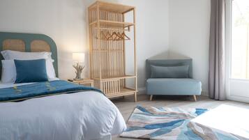 Appartement Design, accessible aux personnes à mobilité réduite, salle de bains attenante (Le Lagon) | Wi-Fi gratuit