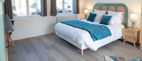 Appartement Design, accessible aux personnes à mobilité réduite, salle de bain attenante (Le Lagon)