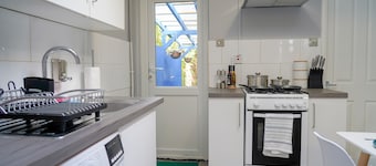 Newly Renovated Modern House in Central Oxford