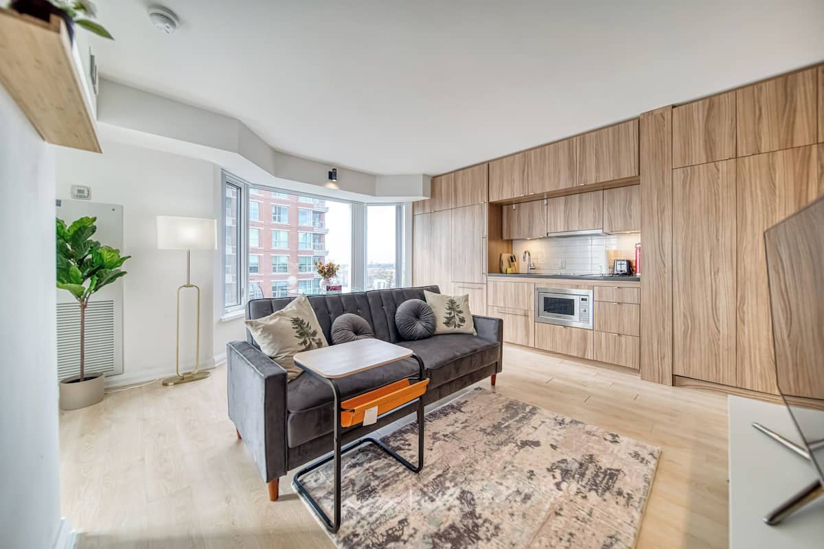 Classic Condo, City View | 1 bedroom, blackout drapes, free WiFi, bed sheets
