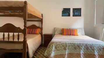 Wifi gratis y ropa de cama