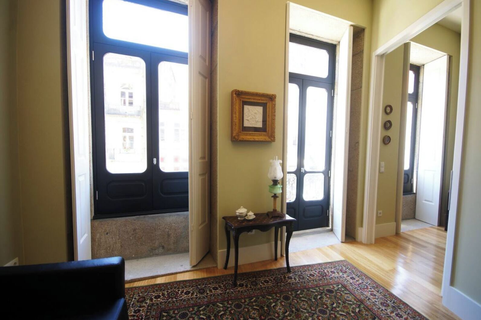 Apartment, 1 Bedroom 1st Floor | Blackout drapes, soundproofing, iron/ironing board, free WiFi