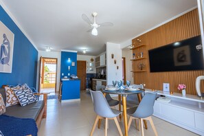 Smart TV, books - Luxurious apartment 350 m from the sea. (Porto Seguro)