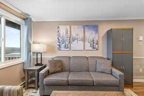 Téléviseur connecté, foyer