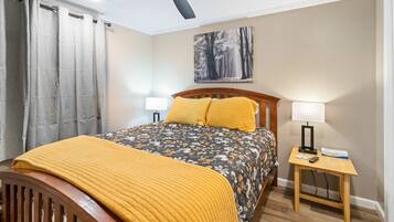 1 bedroom, free WiFi, bed sheets