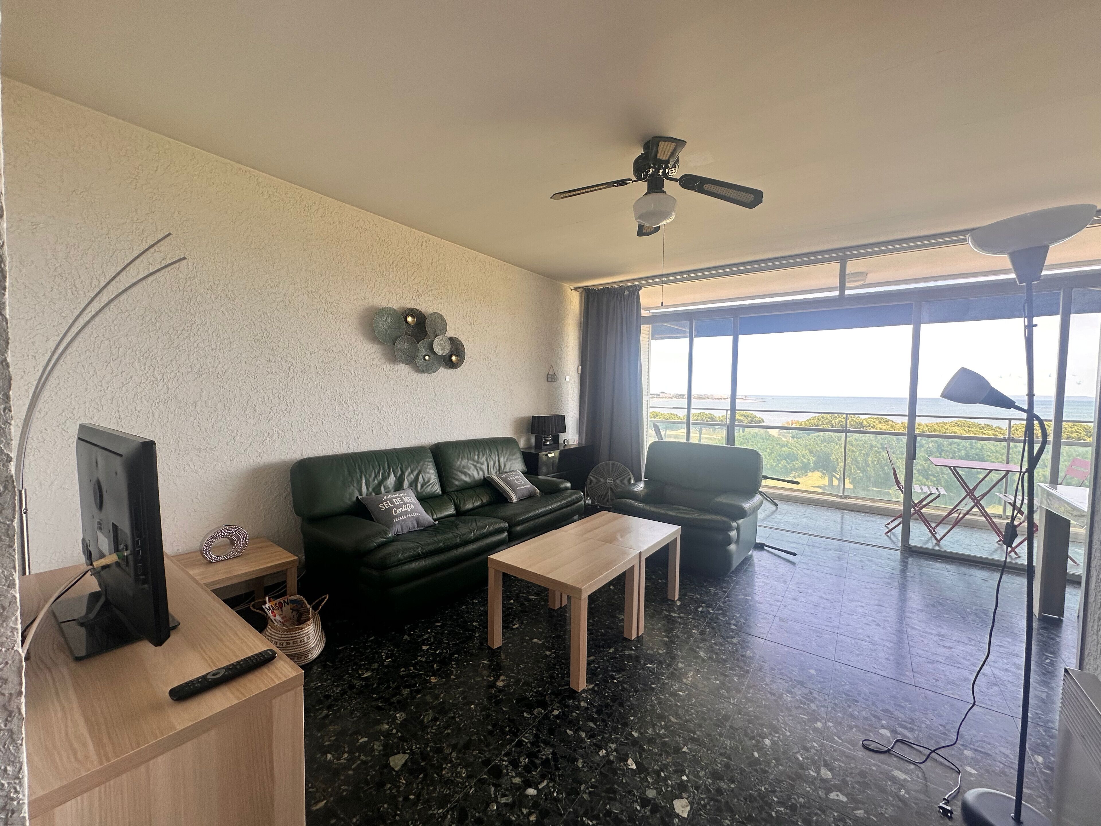 Fernseher
