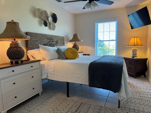 4 Schlafzimmer, Bügeleisen/Bügelbrett, WLAN, Bettwäsche