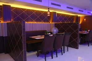 Restaurant - Hotel Sri Balaji Inn  (Nirmal)