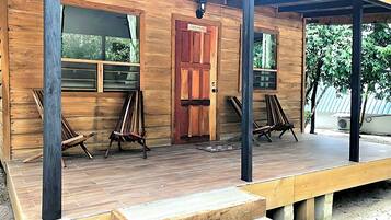 Family Bungalow, Garden View | Terrace/patio