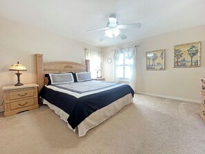 4 bedrooms, iron/ironing board, WiFi, bed sheets