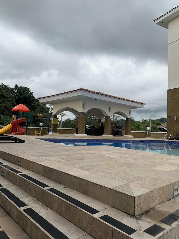 Outdoor pool, a heated pool