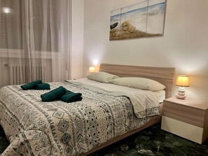 2 bedrooms, WiFi, bed sheets