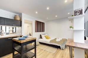 1 chambre, accès Internet, draps fournis