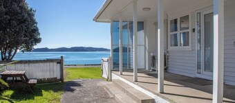 Rehutai Beach House - Paihia Holiday Home