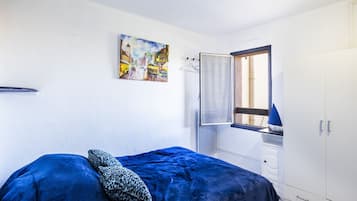 2 Schlafzimmer, Bügeleisen/Bügelbrett, Bettwäsche