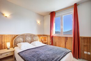 3 Schlafzimmer, Bügeleisen/Bügelbrett, kostenloses WLAN
