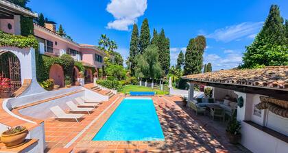 Cubo's Villa Las Capuchinas / piscine privée chauffée / climatisation / vue sur la mer / wifi gratuit