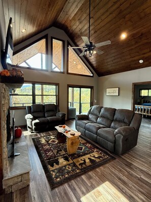 TV connectée, cheminée