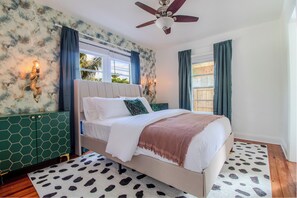 4 soverom, strykejern/-brett, wi-fi og sengetøy