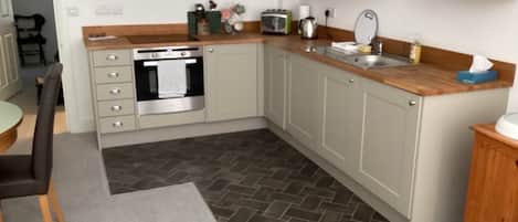 Oven, stovetop