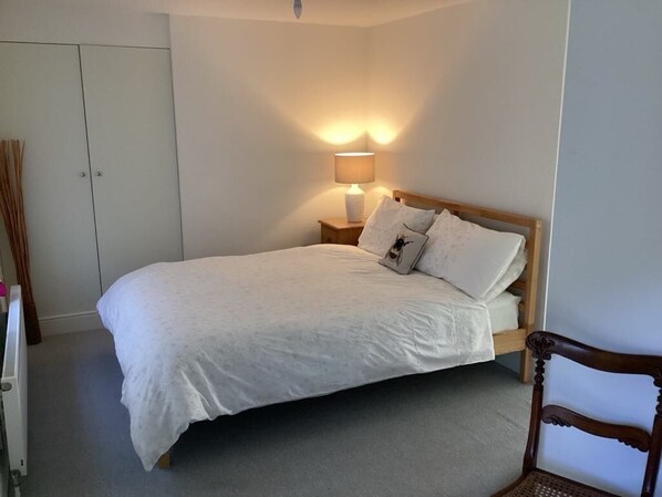 1 dormitorio, wifi gratis, ropa de cama