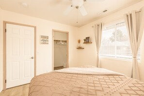 2 Schlafzimmer, Bügeleisen/Bügelbrett, Reisekinderbett, WLAN