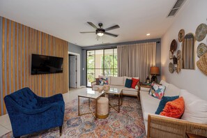 TV connectée, espaces bureaux