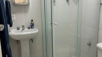 Apartment | Bathroom | Shower, towels, soap, toilet paper