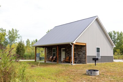 Brightstone Lake North East Cabins