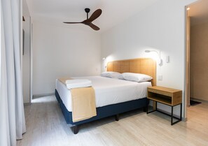 Deluxe Double Room, 1 King Bed - SUUT Hostal Boutique (Playa del Carmen)
