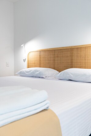 Free WiFi, bed sheets - SUUT Hostal Boutique (Playa del Carmen)