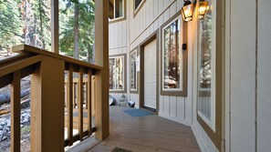 Property grounds - Rogers Retreat Home at Fallen Leaf Lake (South Lake Tahoe)