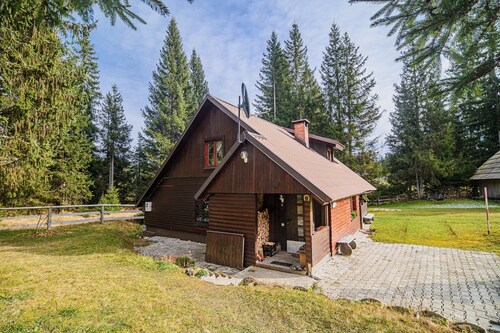 Cottage of the Rising Sun in Pokljuka Forest
