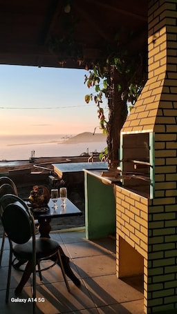 Área de parrillas y picnic