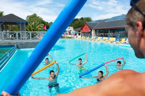 ZEcamping 4* piscine couverte toboggans locatif 36m2 8 pers