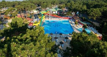ZEcamping 4* 1km plage toboggans chiens acceptés locatif clim 36m2
