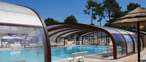 Piscine couverte