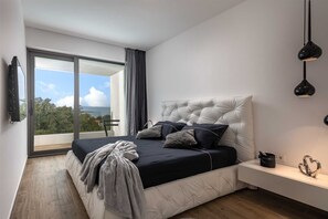 4 bedrooms, bed sheets - Villa LUXOR with heated pool (Sveti Vid Miholjice)