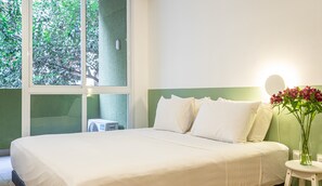Design Studio | Desk, free WiFi, bed sheets - Prédio Novo próximo ao Mackenzie - Gal Yuca (São Paulo)