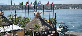 PLAYA VIKINGOS TEQUESQUITENGO