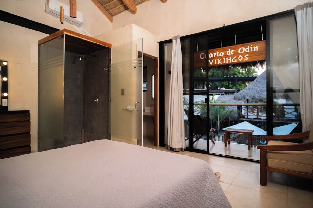 Deluxe Room, Balcony | Individually decorated, individually furnished, free WiFi
