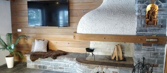 Mamma Gerti - exclusive apartment right next to the Silvretta Montafon ski lifts