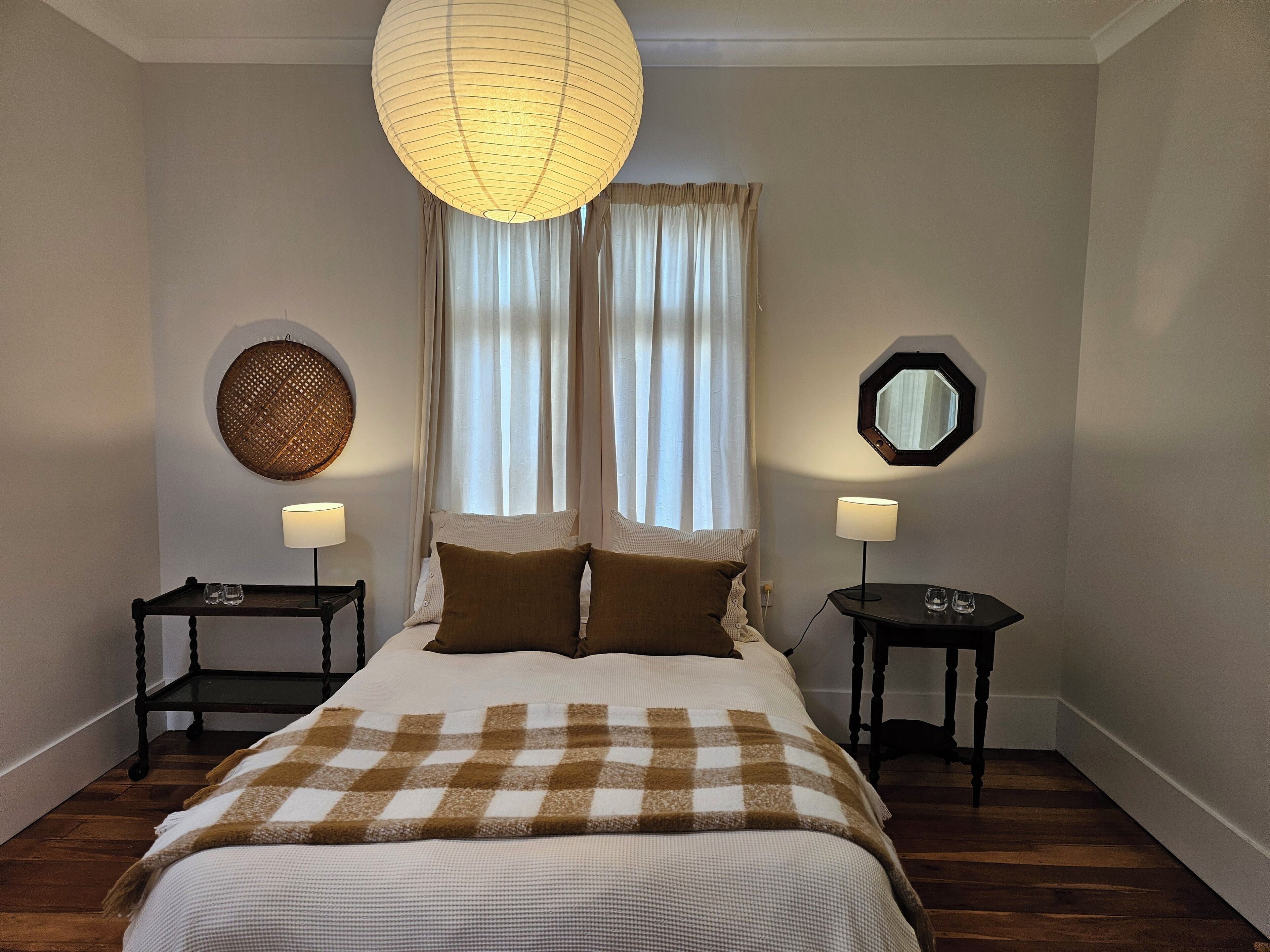 2 chambres, fer et planche à repasser, Wi-Fi gratuit, draps fournis