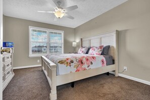 3 soverom, strykejern/-brett, wi-fi (inkludert) og sengetøy