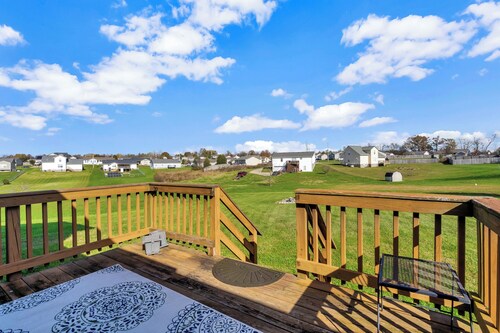 Bigger & Better 3BR Home for 8 | Mid-Term | King